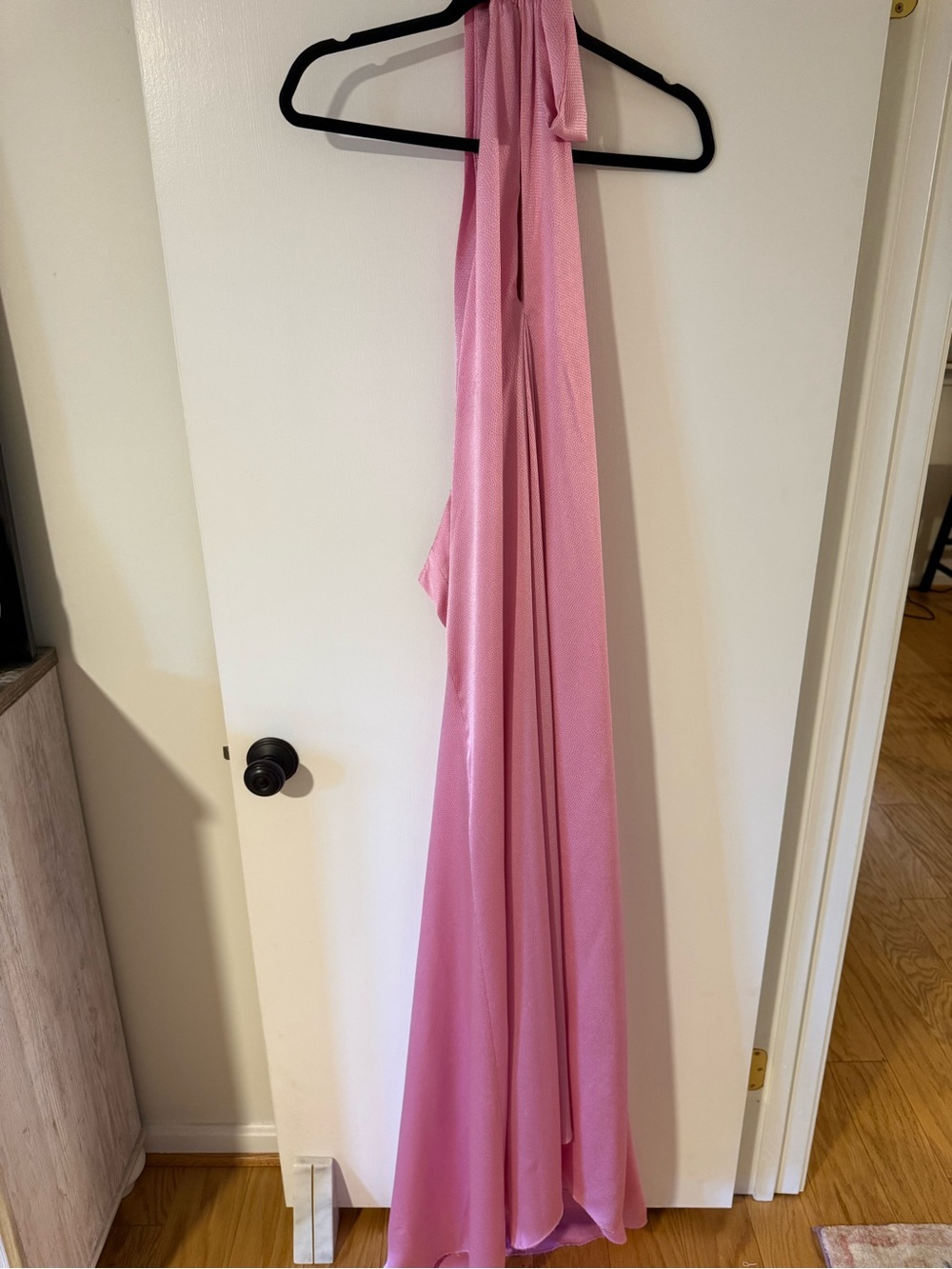 Monique Lhuillier Pink Halter Bow Maxi Dress